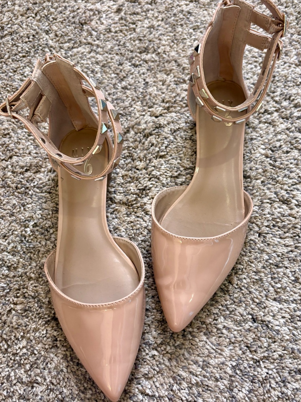 Women’s Nude Patent Pointed-Toe Ankle-Strap Heels